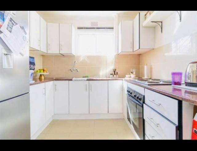 5 BEDROOM HOUSE FOR SALE IN ORMONDE